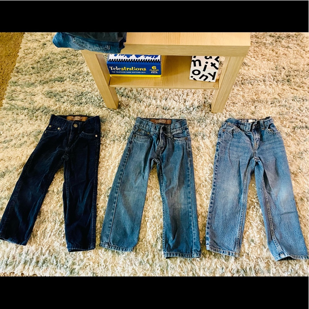 Set of 3 boys size 4(regular fit) pants